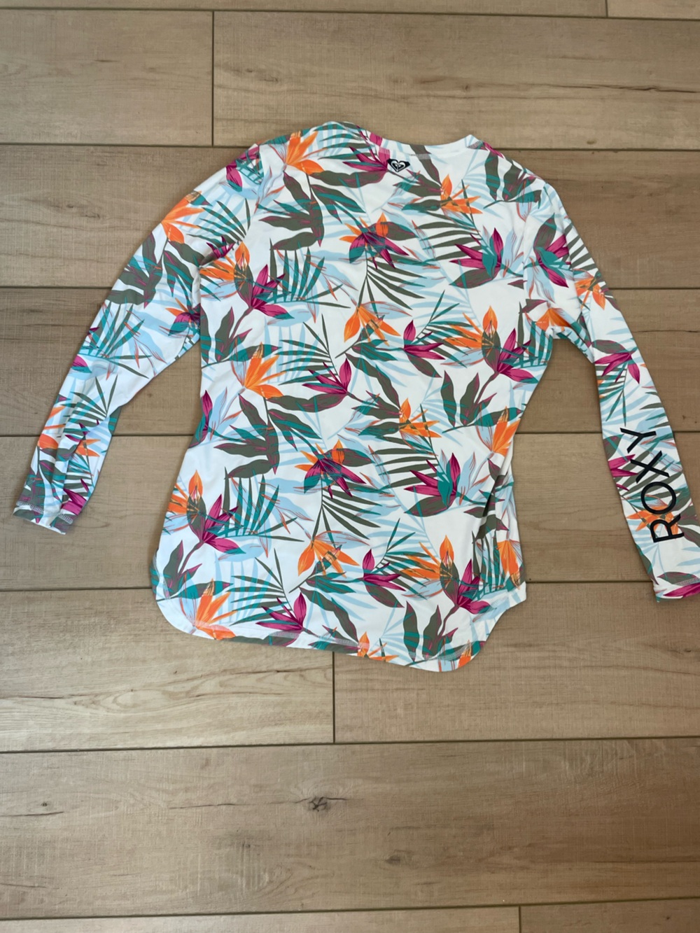 Roxy Long-Sleeve Tropical Print Rash Guard Size S - Picture 3 of 3